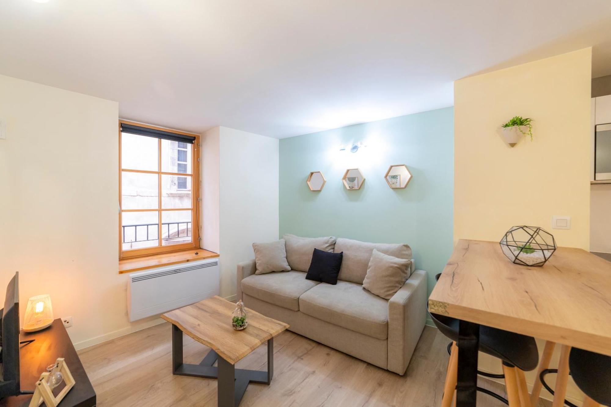 Apartamento T2 Au Coeur Du Centre Historique De Briancon #3 Exterior foto